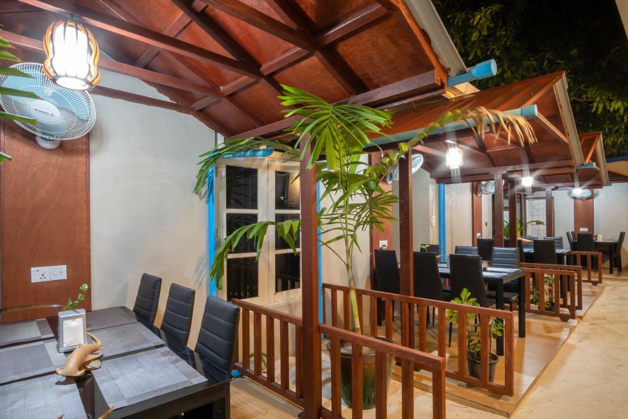 Starry Night At Ukulhas Exterior foto